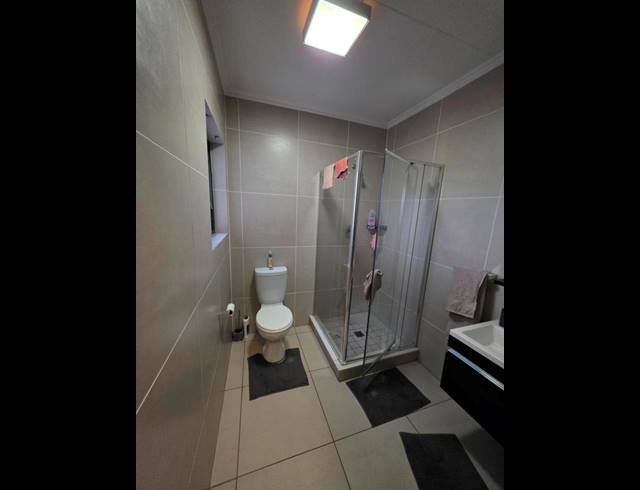 2 BEDROOM APARTMENT FOR SALE IN KYALAMI